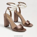 נשים הַנעָלָה Sam Edelman סנדל עקב בלוק yanelli טופי סאטן 4XL22X856