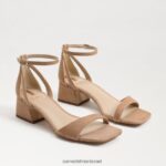 נשים הַנעָלָה Sam Edelman עקב חתלתול וילסון קרמל זהוב 4XL22X470