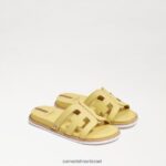 ילדים הַנעָלָה Sam Edelman סנדל שקופיות ולרי עור צהוב חמאה 4XL22X1048