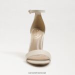 נשים הַנעָלָה Sam Edelman סנדל עקב בלוק יארו עור שנהב מודרני 4XL22X329 - Image 3