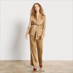 נשים לבוש Sam Edelman מכנס רגליים רחב קומה גבוהה שמפניה סאטן 4XL22X1232